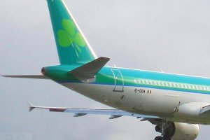 ei-dem heathrow 2007 lhr a320.JPG