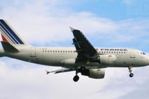 f-grxd airbus a319 air france heathrow 2007.jpg