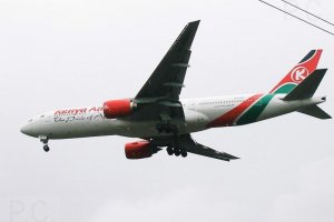 chorazykiewicz aviation photographs kenya airways 5y-kqu.jpg