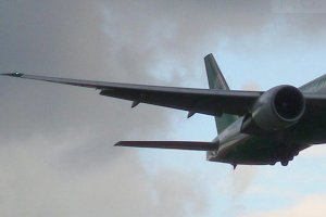 eva airways b-16702 lhr b 777.JPG