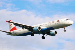 austrian star alliance a321 oe-lbd 2007 heathrow.jpg