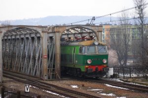 most kolejowy przemysl railway bridge et22.JPG