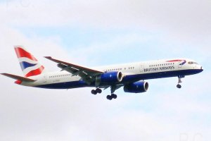 samolot british airways lotnisko londyn heathrow.jpg