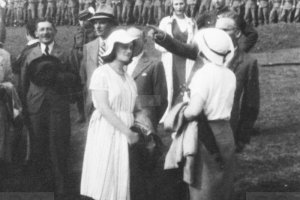 Flying Lady Fashion 5 Podhale Rifles 1937 Przemysl Drozdowice Glider Air Show