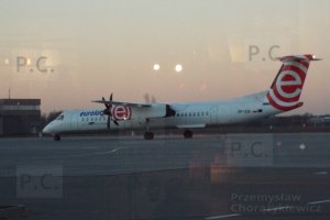 LO3944 POZ WAW Dash q400