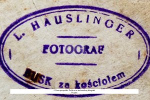 hauslinger-fotograf-busk-za-kosciolem.JPG
