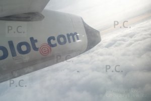 samolot Bombardier nad chmurami (Rzeszów Warszawa)