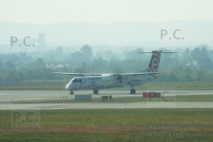 DHC 8 taxying Bombardier Dash Q 400 Poland