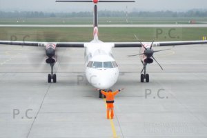 rzeszów pomarańczowy kombinezon samolot