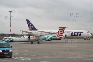 q 400 b 787 mały bombardier duży franek higherthanjumbojets.pl