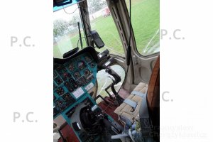 biały helikopter higherthanjumbojets.pl