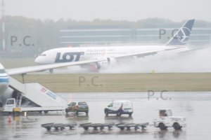 polen boeing 787 flugzeug